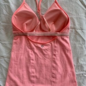 Lululemon tank